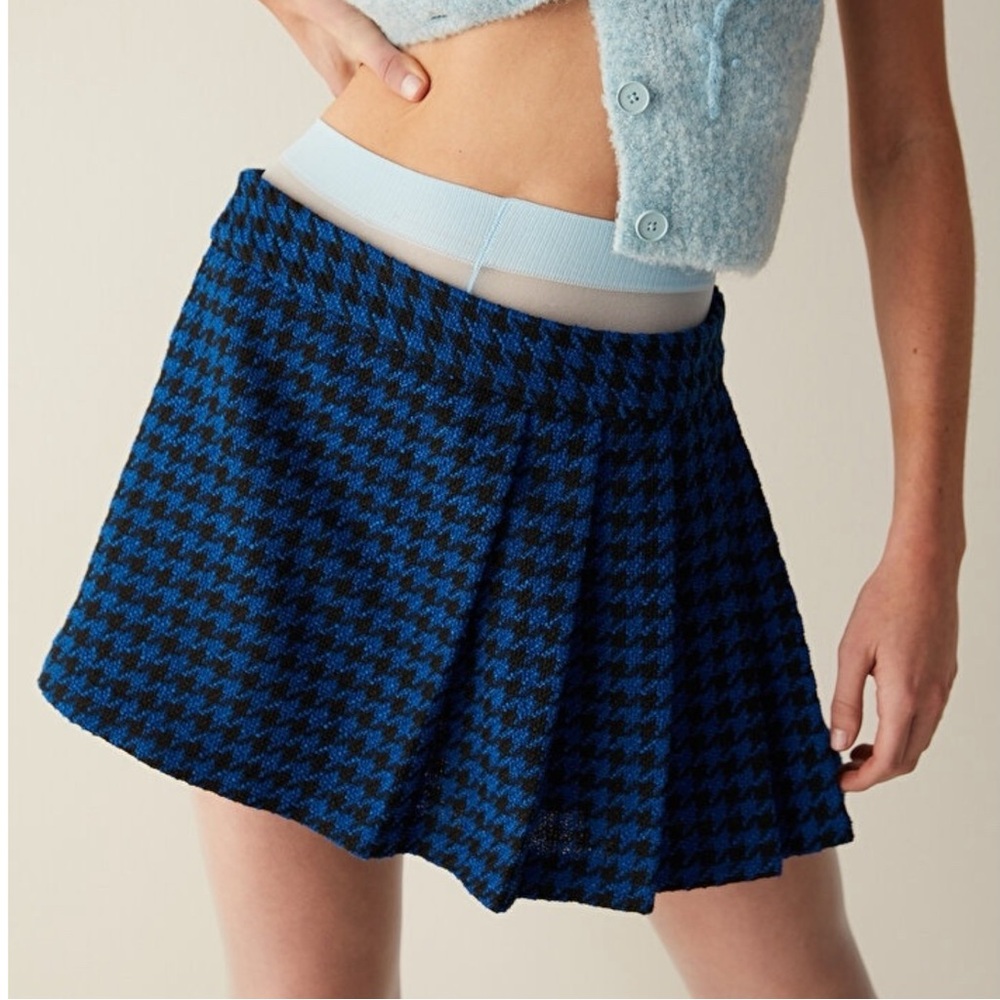 ZARA Houndstooth High Waisted Box Pleated Preppy Mini Skort Blue Black M